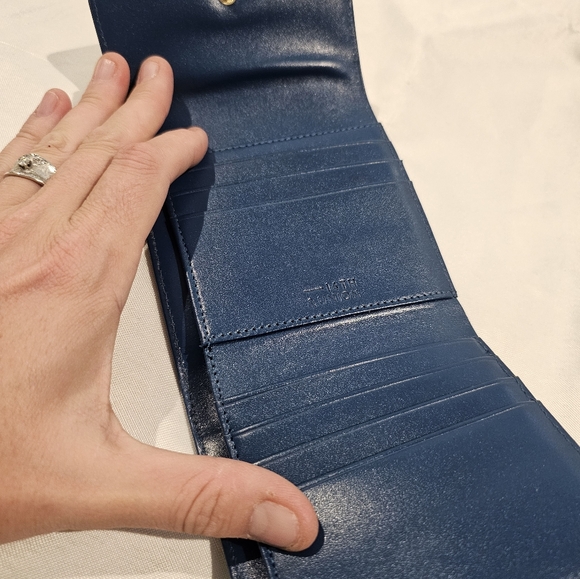 14th & Union Small Wallet - Picture 2 of 5